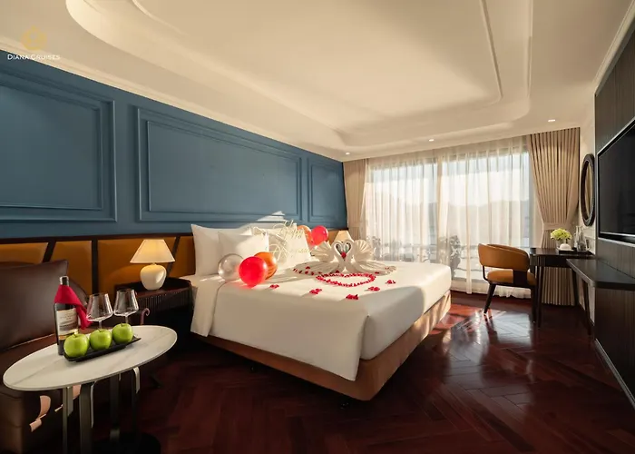 Diana Cruises Bay - Luxury By Venus Group Botel