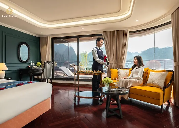 Diana Cruises Bay - Luxury By Venus Group Ha Long
