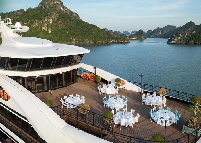 Diana Cruises Bay - Luxury By Venus Group Ha Long