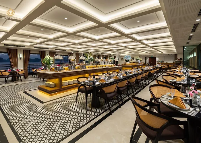 Hotel en barco Diana Cruises Bay - Luxury By Venus Group Ha Long
