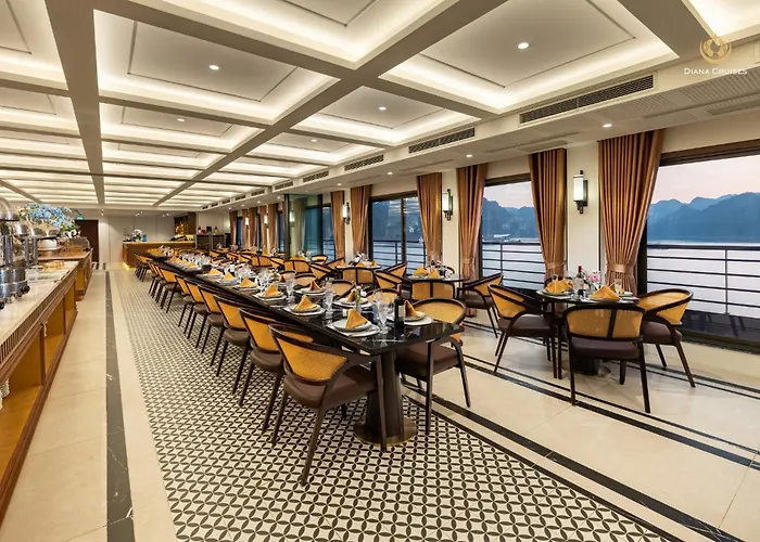 Diana Cruises Bay - Luxury By Venus Group Hotel en barco 5*