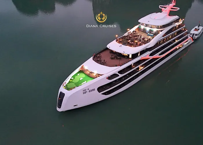 Diana Cruises Bay - Luxury By Venus Group Ha Long