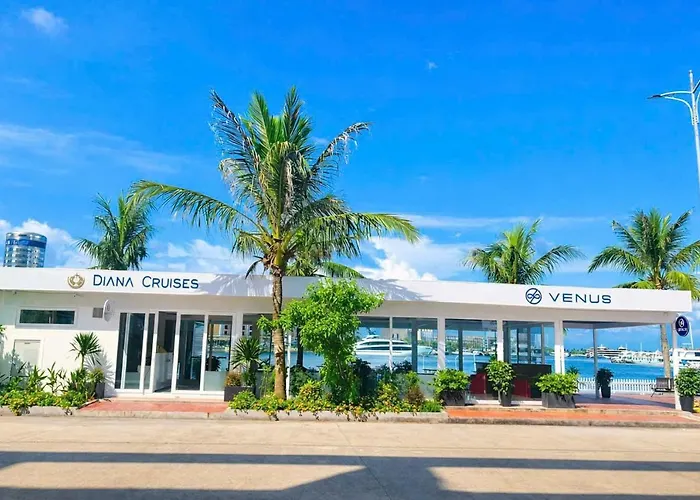 Diana Cruises Bay - Luxury By Venus Group Botel
